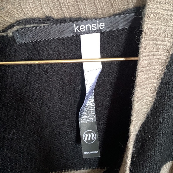 Kenzie sweater - Picture 2 of 6